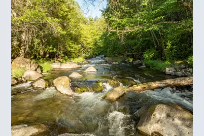 2871 Cobleigh Road, Eagle Point, OR 97524 - Photo 3