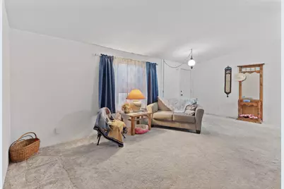 2398 Sasha Court, Grants Pass, OR 97527 - Photo 13