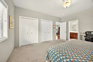 407 Silver Creek Dr, Central Point, OR 97502 - Photo 11