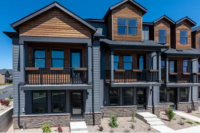 20514 NE Empire Avenue, Bend, OR 97701 - Photo 1