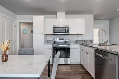 7875 Houston Lp, White City, OR 97503 - Photo 9