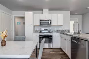 7875 Houston Lp, White City, OR 97503 - Photo 9