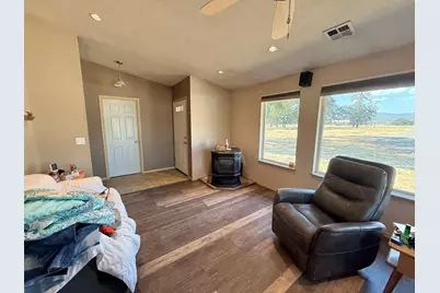 3659 Highway 234, White City, OR 97503 - Photo 11