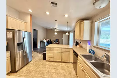 3659 Highway 234, White City, OR 97503 - Photo 13