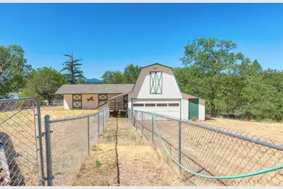 177 Tiffany Way, Grants Pass, OR 97526 - Photo 41