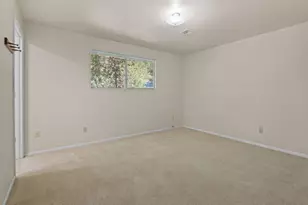 20749 Canterbury Ct, Bend, OR 97702 - Photo 13