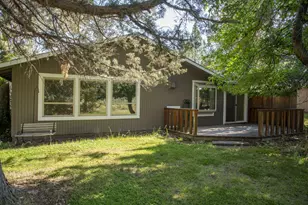 20749 Canterbury Ct, Bend, OR 97702 - Photo 19