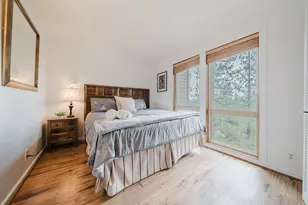 18575 SW Century Dr, Bend, OR 97702 - Photo 21