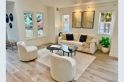 977 SW Hill Street, Bend, OR 97702 - Photo 7