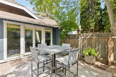 977 SW Hill Street, Bend, OR 97702 - Photo 15