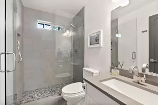 977 SW Hill St, Bend, OR 97702 - Photo 25