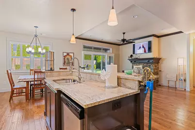 1161 Banyan Lane, Medford, OR 97504 - Photo 7