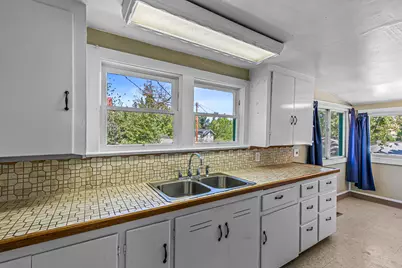 753 Siskiyou Boulevard, Ashland, OR 97520 - Photo 7