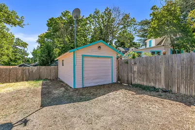 753 Siskiyou Boulevard, Ashland, OR 97520 - Photo 25