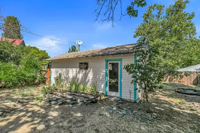 753 Siskiyou Boulevard, Ashland, OR 97520 - Photo 23