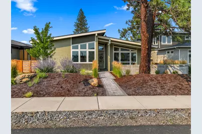 242 W Lundgren Mill Drive, Sisters, OR 97759 - Photo 1