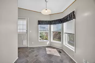 1570 S Peach St, Medford, OR 97501 - Photo 27