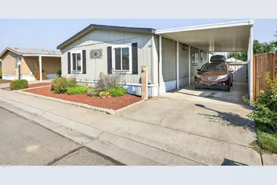 1570 S Peach Street #115, Medford, OR 97501 - Photo 3