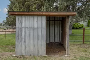 62370 Wallace Rd, Bend, OR 97701 - Photo 21