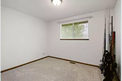 62370 Wallace Road, Bend, OR 97701 - Photo 11