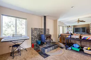 12129 Old Fort Rd, Klamath Falls, OR 97601 - Photo 9