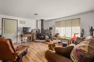 1030 Red Mountain Dr, Grants Pass, OR 97526 - Photo 5