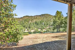 23159 Hwy 62, Shady Cove, OR 97539 - Photo 33