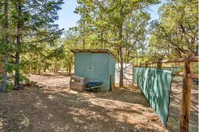 23159 Highway 62, Shady Cove, OR 97539 - Photo 19