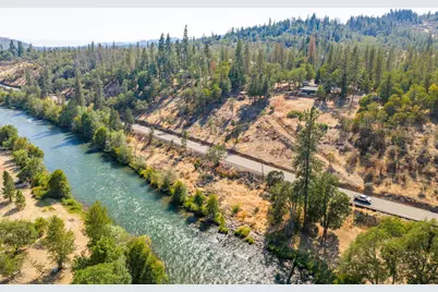 23159 Highway 62, Shady Cove, OR 97539 - Photo 5