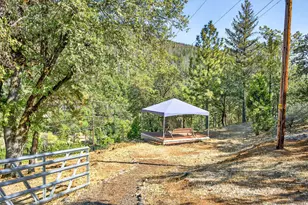 23159 Hwy 62, Shady Cove, OR 97539 - Photo 29