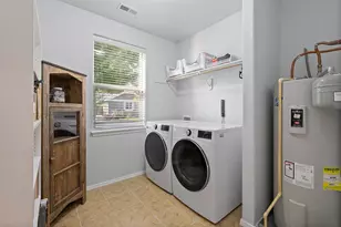 1602 W Hill Ave, Sisters, OR 97759 - Photo 9