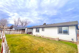 310 NE Mariposa Ave, Prineville, OR 97754 - Photo 15
