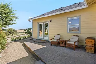 4856 Payne Rd, Medford, OR 97504 - Photo 9