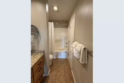 18575 SW Century Drive #1537B / 682, Bend, OR 97702 - Photo 19