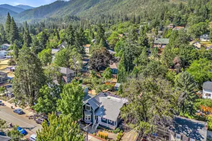 117 High St, Ashland, OR 97520 - Photo 37