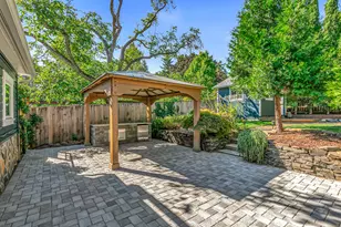 117 High St, Ashland, OR 97520 - Photo 7