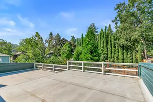 117 High St, Ashland, OR 97520 - Photo 21