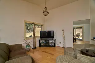 7505 Torrey Pines Terrace, Eagle Point, OR 97524 - Photo 7