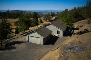 7505 Torrey Pines Terrace, Eagle Point, OR 97524 - Photo 27