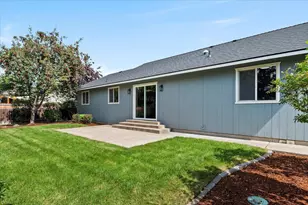 2655 NW 15th St, Redmond, OR 97756 - Photo 33