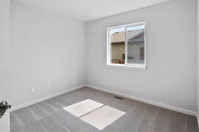 2655 NW 15th Street, Redmond, OR 97756 - Photo 25