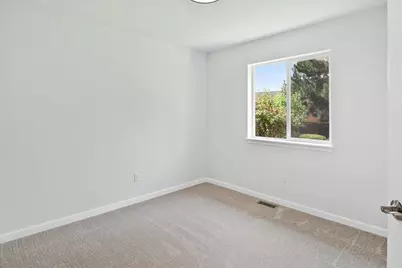 2655 NW 15th Street, Redmond, OR 97756 - Photo 27