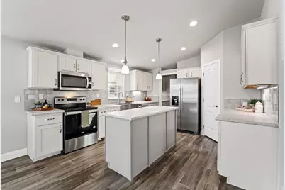 325 Winston Drive, Grants Pass, OR 97526 - Photo 7