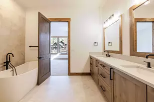 56236 Rockcress Ln, Bend, OR 97707 - Photo 23