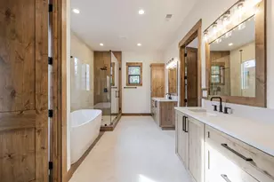 56244 Rockcress Ln, Bend, OR 97707 - Photo 23