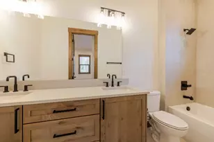 56244 Rockcress Ln, Bend, OR 97707 - Photo 33