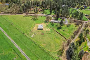 1913 Wards Creek Rd, Rogue River, OR 97537 - Photo 33