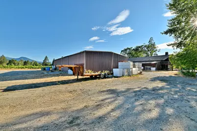 3900 Holland Loop Road, Cave Junction, OR 97523 - Photo 31