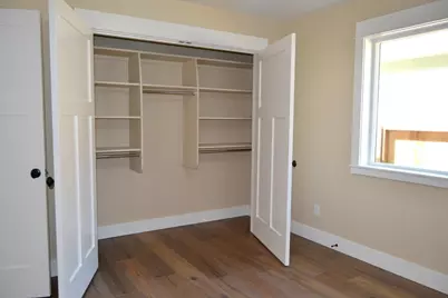 955 SW Buckmaster Drive, Grants Pass, OR 97527 - Photo 23