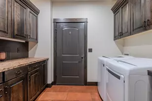 3861 Calle Vista Dr, Medford, OR 97504 - Photo 35